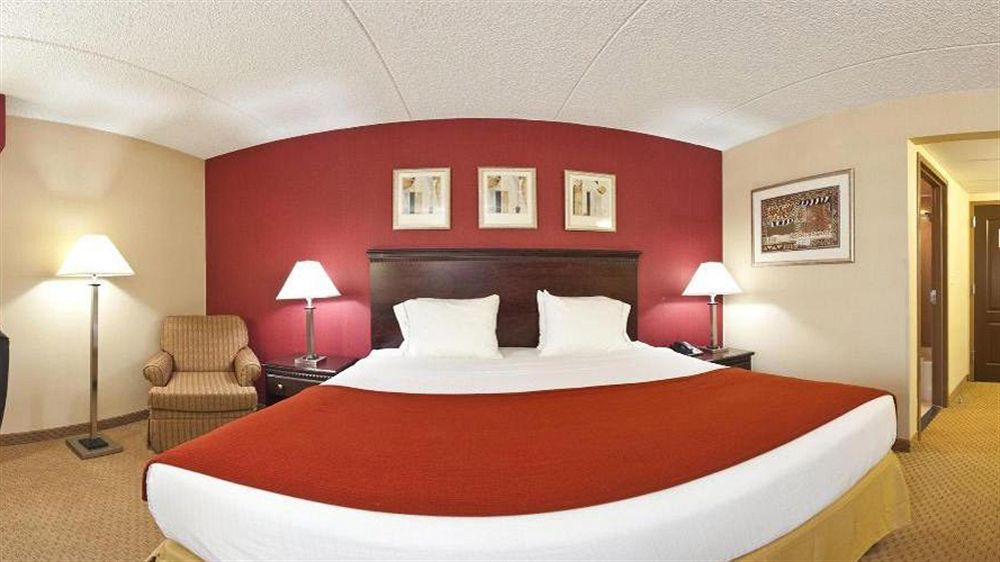 Holiday Inn Express Rochester - Greece By Ihg Exterior photo